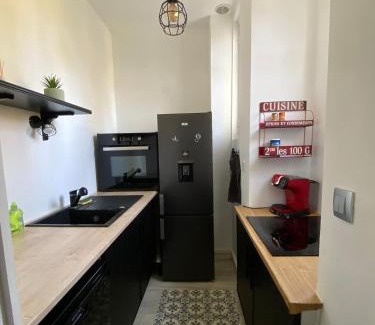 Bagnoles-de-l'Orne Apartment | Grand deux pièces au pied du parc du château