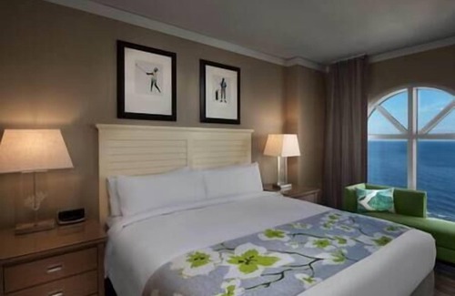 Myrtle Beach Hotel | Grand Dunes OceanWatch Villas Resort & Spa