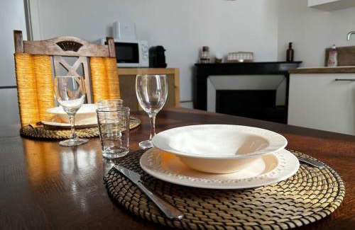 Chalons-en-Champagne Apartment | Grand F2 proche du centre ville.