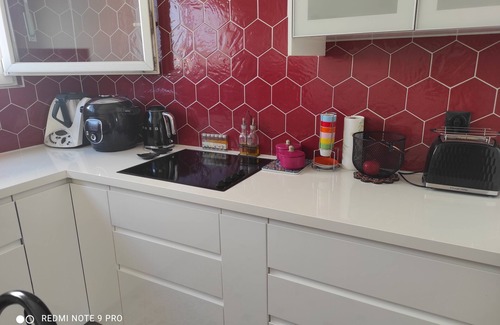 Neudorf South Apartment | Grand F2 Très Cosy . Situé à Neudorf, 10 Minutes du Centre Ville de Strasbourg