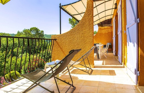 Figanieres Apartment | Grand F3 - Apartment for 4 to 6 people