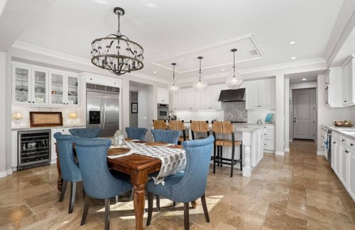 La Costa Oaks South House | Grand Family Home in Carlsbad- Community Amenities