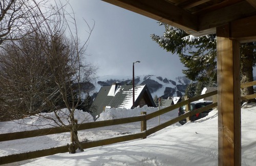 Besse-et-Saint-Anastaise Ski Chalet | Grand chalet high station