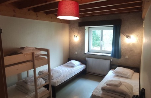 Saxi-Bourdon Bed & Breakfast | Grand Gîte de 50 Lits, en Pleine Campagne, Gestion Libre ou Pension Complète