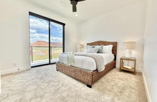 Kanab House | Grand G4 at Catori Stunning Kanab Family Friend Townhome