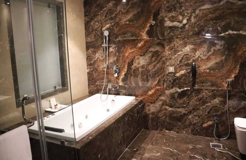 Kanpur Hotel | Grand Geet Hotel