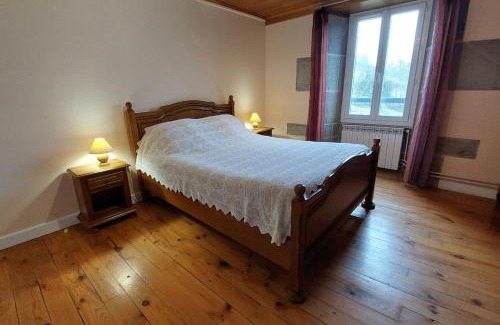 Thiezac House | Grand gite 12 personnes proche du Lioran