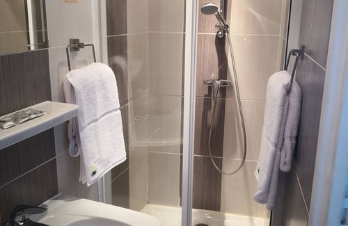 Salon-de-Provence Hotel | Grand Hôtel De La Poste