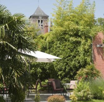 Solesmes Hotel | Grand Hôtel de Solesmes - Teritoria