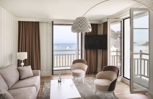 Perros-Guirec Hotel | Grand Hôtel Perros-Guirec