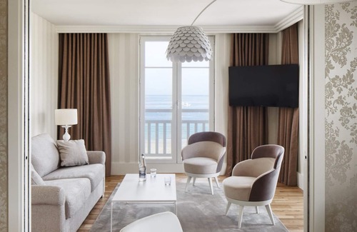 Perros-Guirec Hotel | Grand Hôtel Perros-Guirec