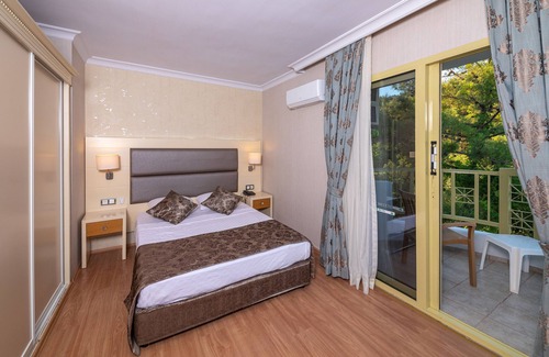 Marmaris City Center Hotel | Grand Hotel Faros