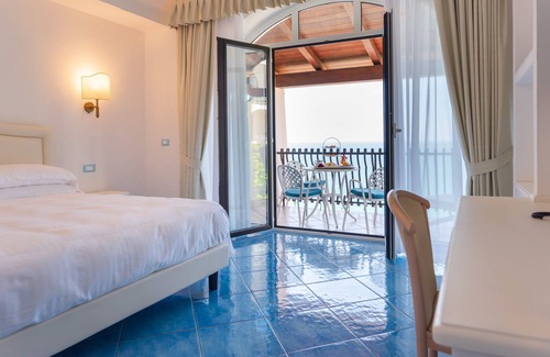 Gaeta Hotel | Grand Hotel Le Rocce