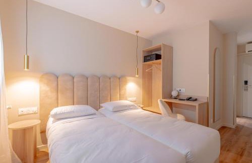 Orly Hotel | Grand Hotel Sénia - Paris Orly Airport