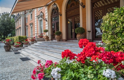 Castelvenere Hotel | Grand Hotel Telese