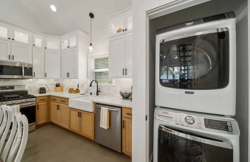 Eucha House | Grand Lake Waterfront