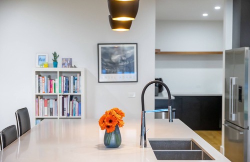 Templestowe Lower House | Grand Luxury Retreat in Melbourne's East