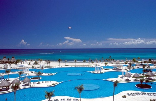 Villa Juarez Resort | Grand Luxxe 2BR Spa- 2 Free Massages AND 16 Rounds OF Golf