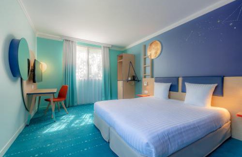 Magny-le-Hongre Hotel | Grand Magic Hotel Marne La Vallée