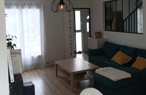 Boissy-Saint-Leger House | Grand Maison Neuve à la Campagne à 30 Minutes Seulement de Paris