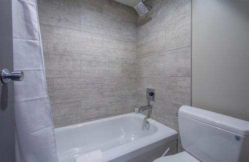 Hythe Hotel | Grand Marshal Inn