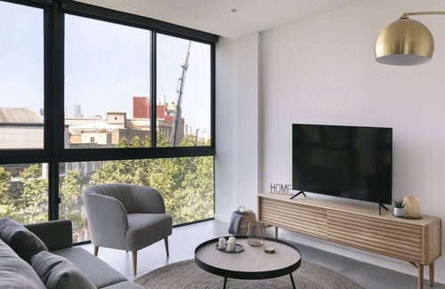 El Parc i la Llacuna del Poblenou Apartment | Grand Oasis | Bright 2 Bedroom in Poble Nou