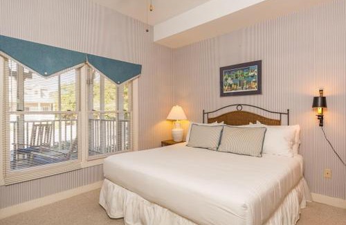 Isle of Palms House | Grand Pavilion 83 by Wild Dunes