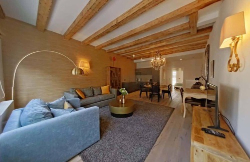 Lower Town Apartment | Grand Place Escape, spacious 2BR with Charm