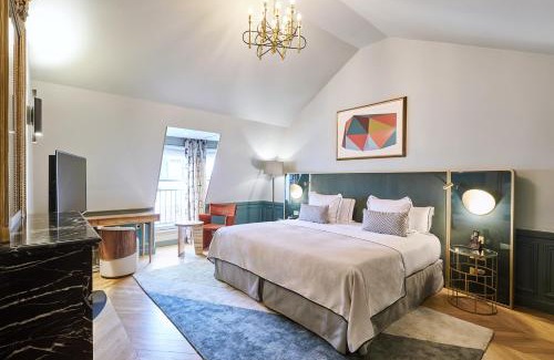 Champs-Elysees Hotel | Grand Powers Hotel