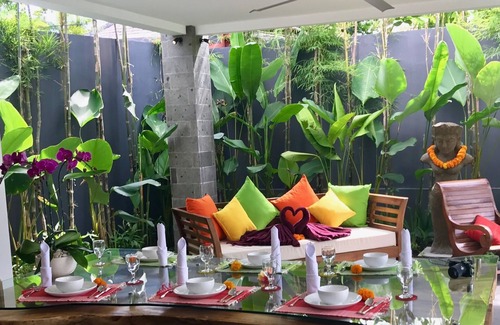 Petitenget Villa | Grand proportions, stunning villa walking distance to the best of Bali