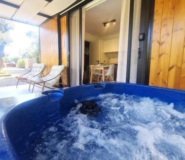 Zakhloritika Apartment | Grand Relax Suites