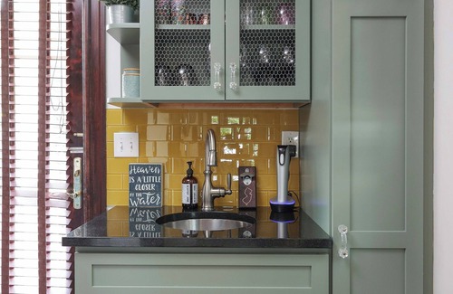 Asbury Park House | Grand Renovated Victorian - Great Location Just Blocks from Beach and Downtown