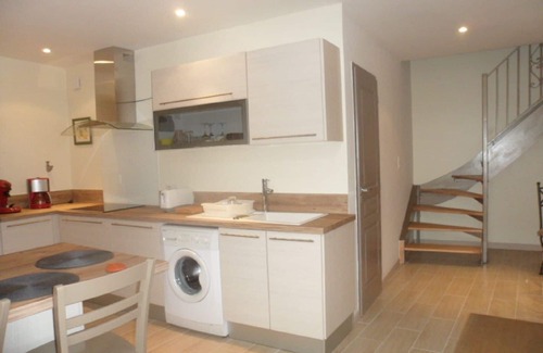 Salies-de-Bearn Apartment | Grand Rental Salies de Bearn Furnished T3 new center - Typical House XIX