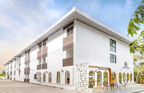 Sattahip Hotel | Grand Sattahip Hotel by BSH