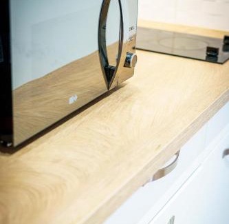 Saint-Quentin Apartment | Grand studio avec Parking 2pers