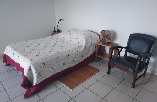 Le Carbet Apartment | grand studio en bas de villa avec vue sur mer