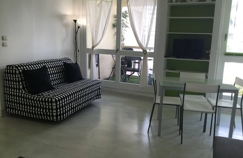 La Grande-Motte Apartment | Grand Studio en Hyper Centre au Calme à 100 de la mer et du Port