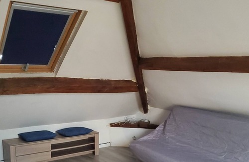 Monchy-Humieres Apartment | Grand Studio Meublè Independant Dans Maison au Coeur du Village