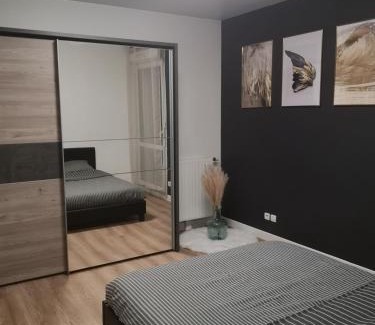 Orly Apartment | Grand T2 avec jardin et parking proche Paris et Orly