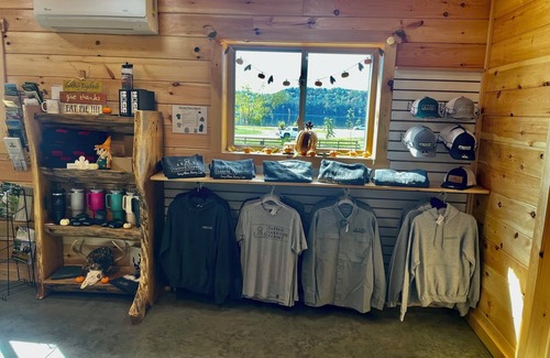Scio Cabin | Grand Teton/Lakeview 4-6 Person Midsize Cabin