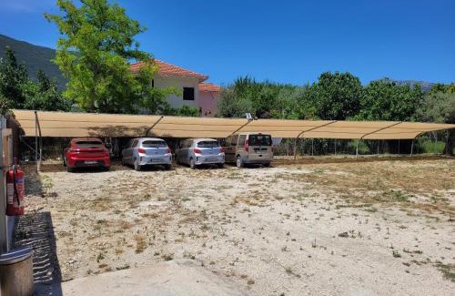 Vassiliki Hotel | Grand TheoNi Boutique Hotel & Spa