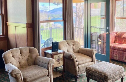 Lake Placid House | Grand View Cottage 3 Bedroom
