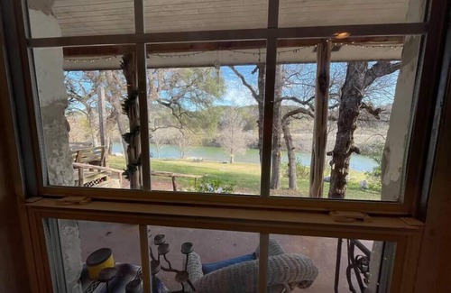 Marble Falls House | Grand View House on Hamilton Creek