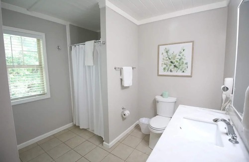 Dahlonega Villa | Grand View Villa on Choice Ave - Steps to Downtown