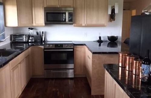 Sonoita House | Grand Views Casita ~ 360* Views, Vineyards, Hiking, Cycling, Birding, Spelunking