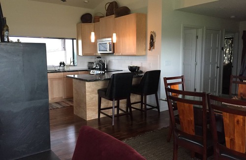 Sonoita House | Grand Views Casita ~ 360* Views, Vineyards, Hiking, Cycling, Birding, Spelunking