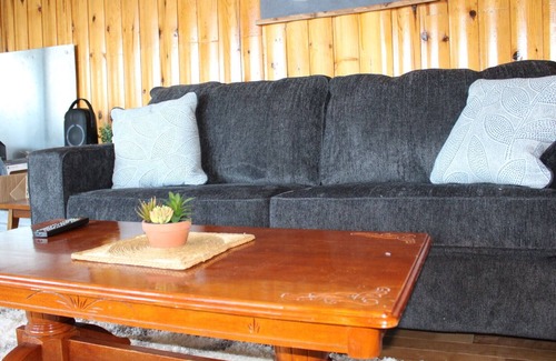 Cayamant Ski Chalet | Grand views on Petit Cayamant with kayaks!