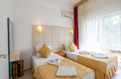 Armutalan Hotel | Grand Villa Sol Apart