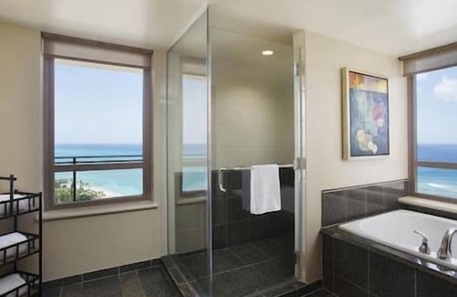 Waikiki Resort | Grand Waikikian by Hilton Grand Vacation Club, HI!