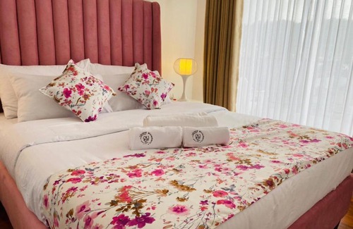 Nuwara Eliya Apartment | Grand Winterberry - Lake View Luxury Residence